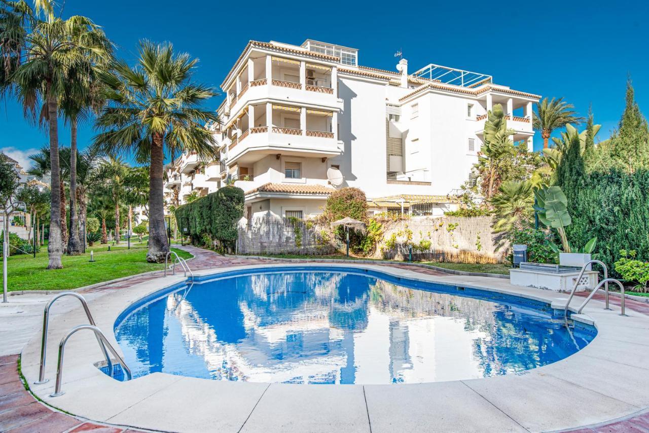 Ferienhaus Timon Ii, Luxury 3 Bedroom Beachside Benalmádena