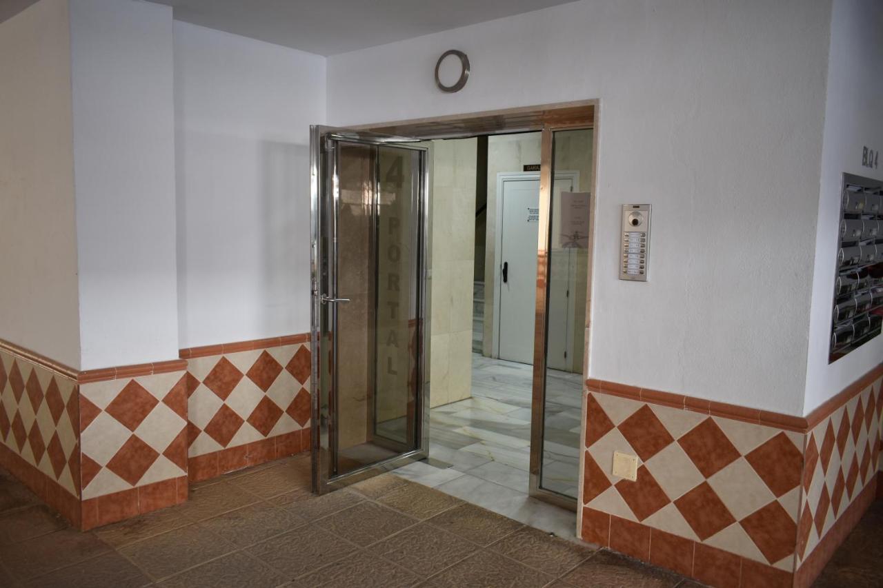 Timon Ii, Luxury 3 Bedroom Beachside Ferienhaus *
