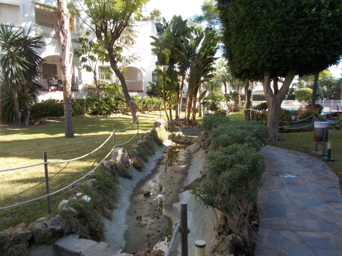 Timon Ii, Luxury 3 Bedroom Beachside Ferienhaus *